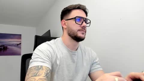 Alex online show from December 2025 07:06:02 AM