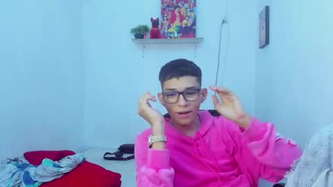 master_boy28 online show from February 2025 05:05:02 PM