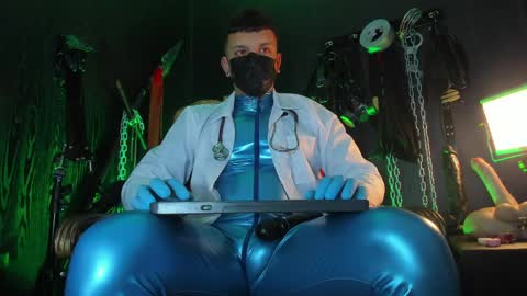 Master connor online show from May 2026 10:52:02 PM