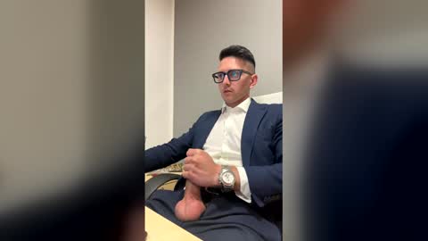 Snapshot of masterboss_fl chatting on May 2026 11:38:02 AM Master Boss online show from May 2026 11:38:02 AM