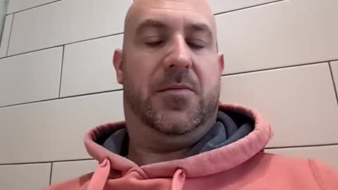 Bob online show from November 2025 09:43:01 AM