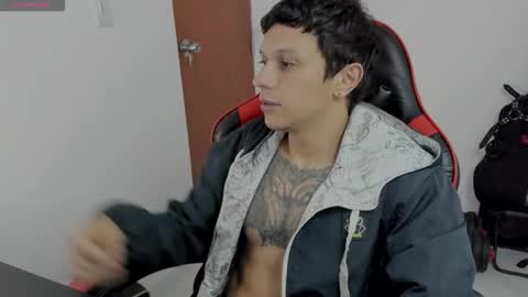 Snapshot of masterdave7 chatting on October 2025 11:47:02 PM Dave online show from October 2025 11:47:02 PM