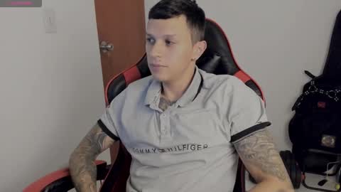 Snapshot of masterdave7 chatting on October 2025 11:27:02 PM Dave online show from October 2025 11:27:02 PM