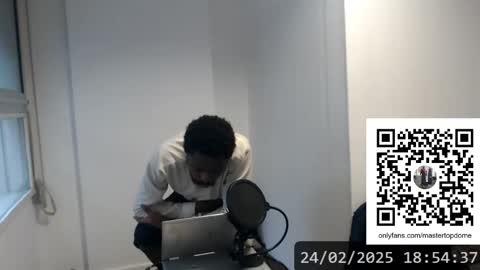Masterdomfuck online show from February 2025 09:52:02 PM