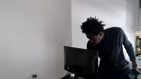 Masterdomfuck online show from March 2026 05:05:02 PM