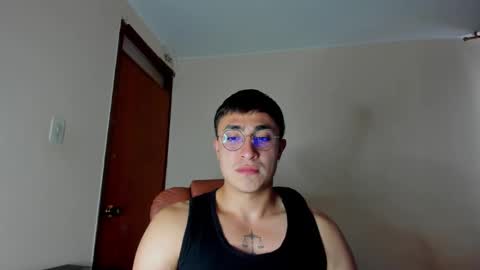 Snapshot of masterfiterotic chatting on February 2025 10:02:02 PM masterfiterotic online show from February 2025 10:02:02 PM