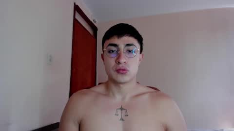 Snapshot of masterfiterotic chatting on March 2025 07:26:02 PM masterfiterotic online show from March 2025 07:26:02 PM