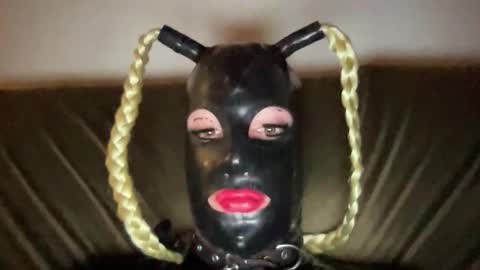 mastergolem online show from March 2026 07:54:02 PM