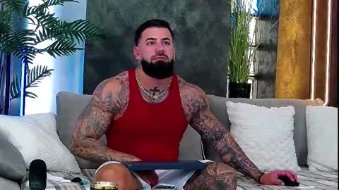 masterkingofmuscle online show from October 2025 10:49:02 AM