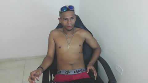 Snapshot of masters_latins chatting on August 2026 02:59:01 PM masters_latins online show from August 2026 02:59:01 PM