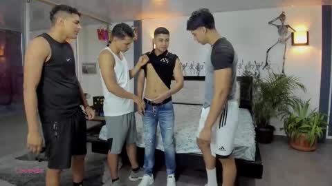 Team Cris Darwin- Fernando- Stiven- David online show from October 2025 11:21:02 AM