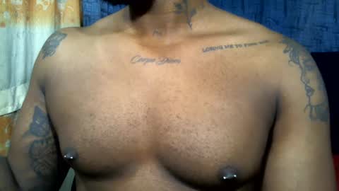 Snapshot of mastershow69 chatting on January 2025 05:07:02 PM camilo online show from January 2025 05:07:02 PM