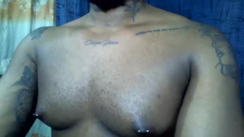 Snapshot of mastershow69 chatting on January 2025 07:38:01 PM camilo online show from January 2025 07:38:01 PM