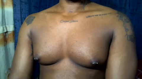 Snapshot of mastershow69 chatting on January 2025 07:06:01 PM camilo online show from January 2025 07:06:01 PM