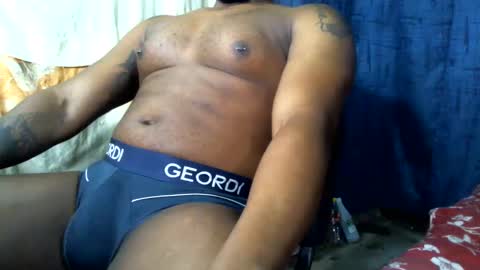 Snapshot of mastershow69 chatting on February 2025 08:00:01 PM camilo online show from February 2025 08:00:01 PM