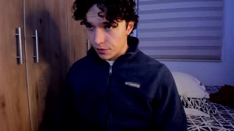 mastrangelo_x online show from February 2026 04:41:01 AM