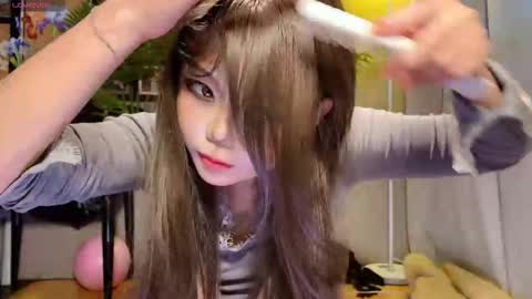 SuSu online show from January 2026 04:48:02 AM