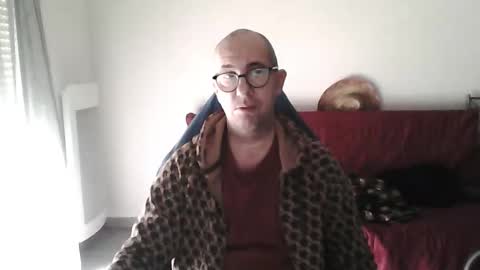 mat11efou online show from December 2025 12:21:02 PM