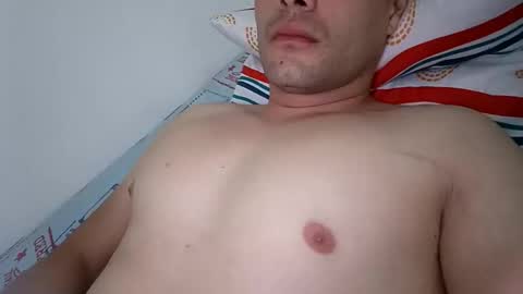 Snapshot of mateo2803 chatting on March 2026 01:01:02 AM mateo2803 online show from March 2026 01:01:02 AM