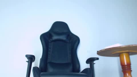 matteo online show from February 2026 11:41:01 PM