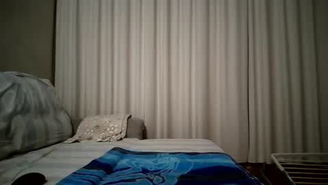 Snapshot of mateo_blu chatting on July 2026 08:44:02 PM Mateo Blu online show from July 2026 08:44:02 PM