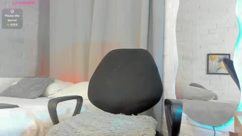 MATEO HUNTER online show from January 2026 07:11:01 PM