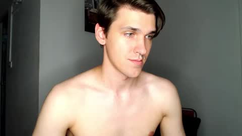 mateo_zeus online show from March 2025 05:52:02 AM