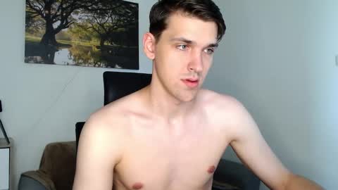 mateo_zeus online show from March 2025 05:16:01 AM