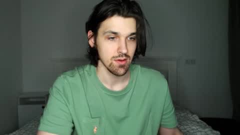 mateo_zeus online show from February 2026 07:39:01 PM