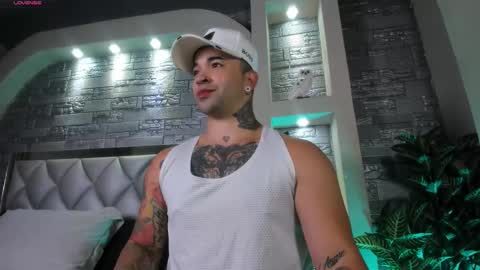 Snapshot of mathew_colt chatting on September 2025 09:14:01 PM mathew_colt online show from September 2025 09:14:01 PM