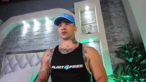 Snapshot of mathew_colt chatting on September 2025 08:08:02 PM mathew_colt online show from September 2025 08:08:02 PM