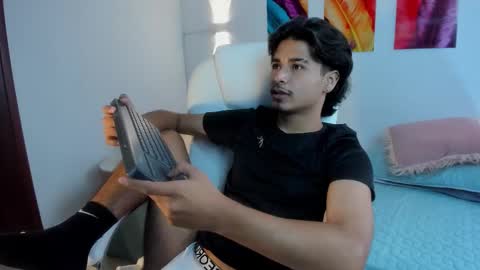 Snapshot of mathewadams chatting on September 2025 07:51:02 PM Mathew online show from September 2025 07:51:02 PM