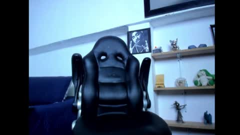 Snapshot of mathews_19 chatting on January 2025 07:37:01 PM Teo online show from January 2025 07:37:01 PM