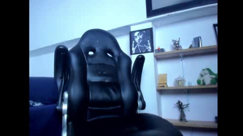 Snapshot of mathews_19 chatting on February 2025 01:30:02 PM Teo online show from February 2025 01:30:02 PM