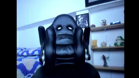 Snapshot of mathews_19 chatting on February 2025 04:18:01 PM Teo online show from February 2025 04:18:01 PM