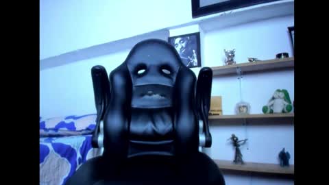 Snapshot of mathews_19 chatting on March 2025 10:55:02 PM Teo online show from March 2025 10:55:02 PM