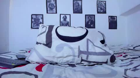 Snapshot of mathews_19 chatting on September 2025 03:15:02 PM Teo online show from September 2025 03:15:02 PM