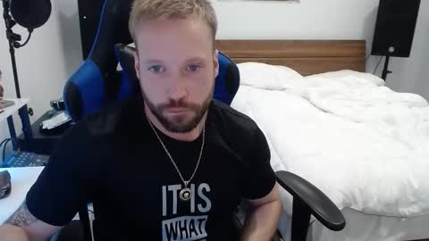 Math online show from February 2026 10:44:01 PM