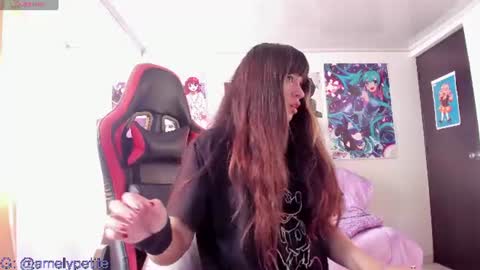 Mathilda Lapetite online show from June 2026 07:13:01 PM