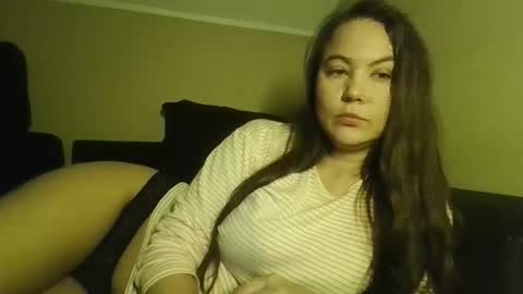 Matild online show from October 2025 10:41:02 PM