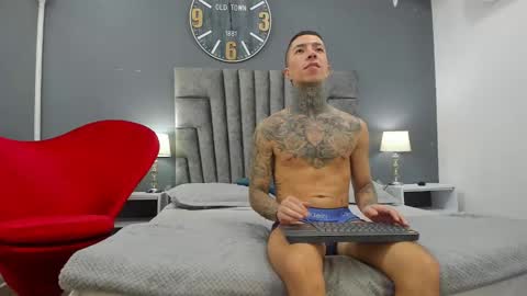 Matias Son online show from January 2025 10:45:01 PM