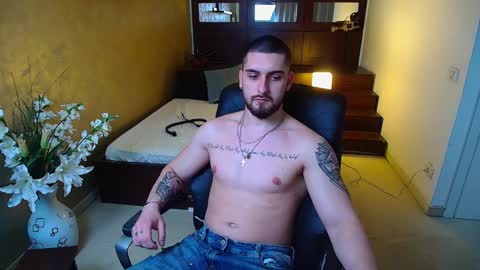 Snapshot of matiasdean chatting on March 2025 12:45:01 PM MatiasDean online show from March 2025 12:45:01 PM