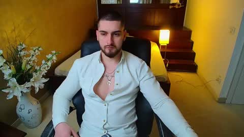 Snapshot of matiasdean chatting on March 2025 05:44:02 AM MatiasDean online show from March 2025 05:44:02 AM