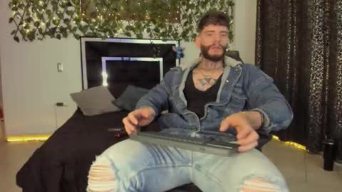 Snapshot of matius_foxtter chatting on October 2025 07:08:01 PM matius foxter online show from October 2025 07:08:01 PM