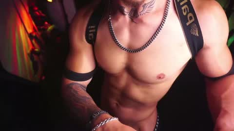 matius online show from April 2026 07:18:01 PM