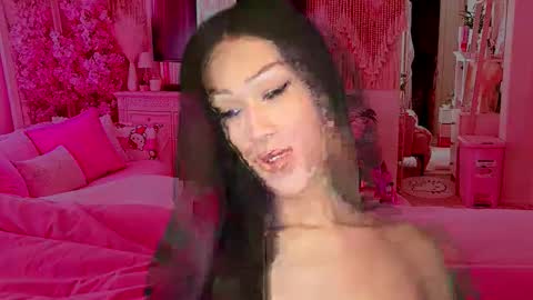 Snapshot of matrixprincess chatting on October 2025 12:46:02 AM MOLLY MILLS online show from October 2025 12:46:02 AM