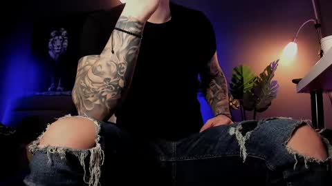 Matt online show from April 2026 07:33:01 AM