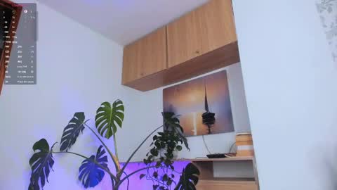 Mateo online show from April 2026 12:12:01 AM