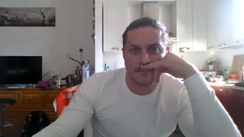 matteushh87 online show from February 2025 02:32:02 PM