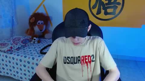 Snapshot of matthewboy_ chatting on January 2025 05:43:02 AM MatthewBoy online show from January 2025 05:43:02 AM